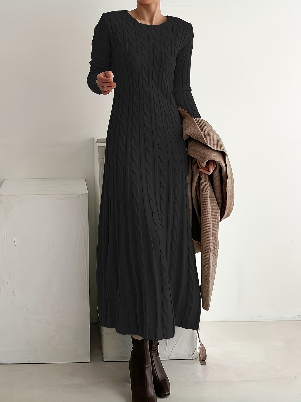 HONORIA | CABLE KNIT MAXI DRESS