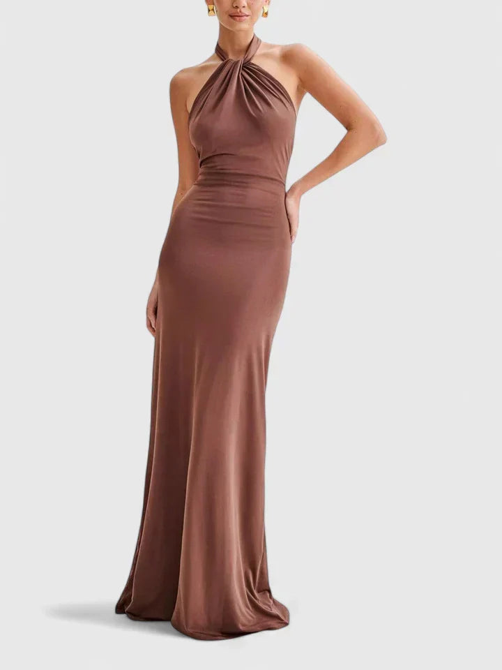 ANZHELIA | SOPHISTICATED MAXI DRESS