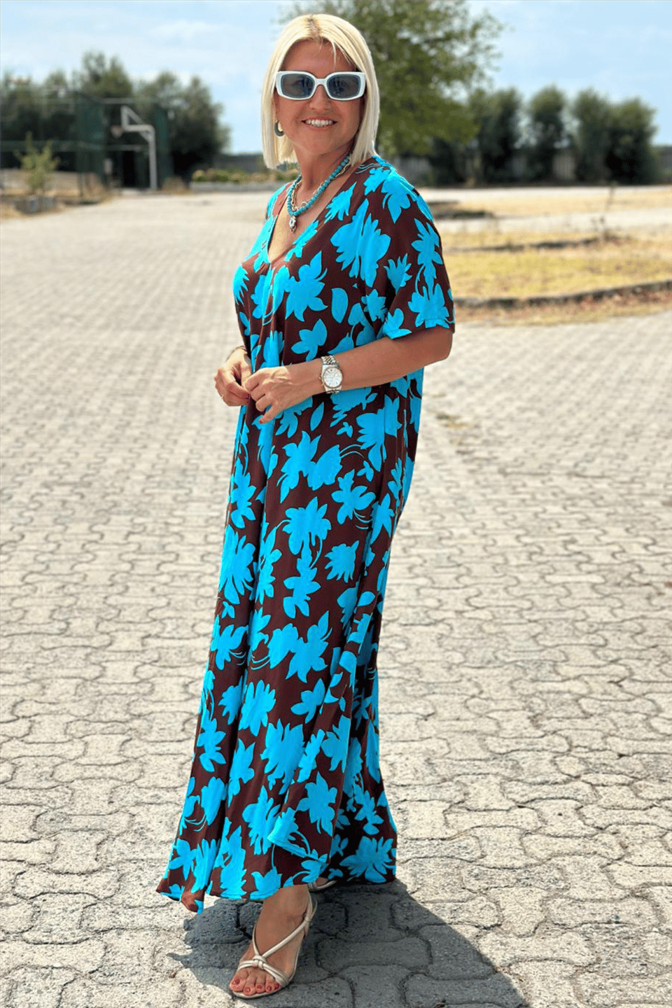 SHARON | ELEGANT DRESS WITH TUMMY COVERAGE