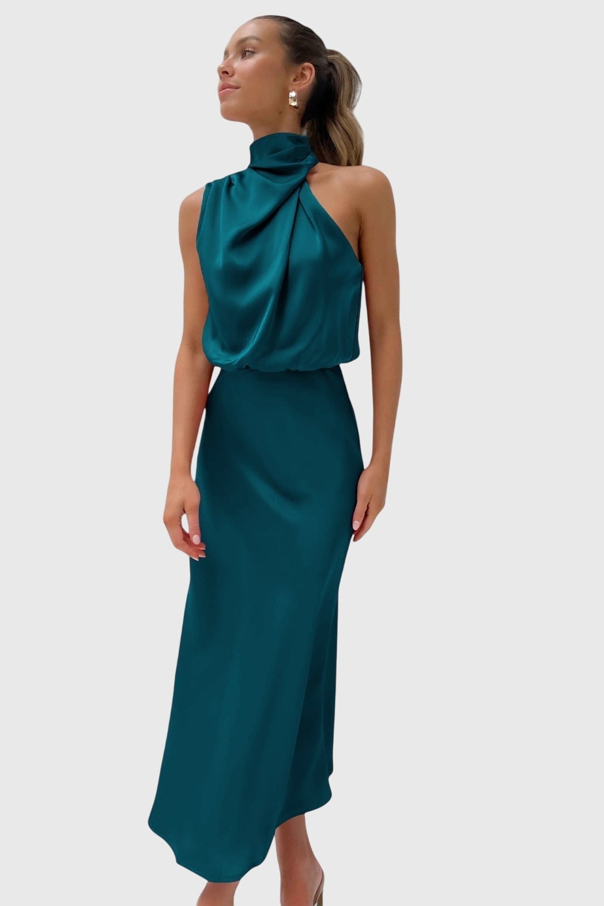 AVA | GLAMOROUS SATIN HALTER DRESS