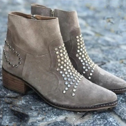  SIMONE | STUDDED POINTED ANKLE BOOTS
