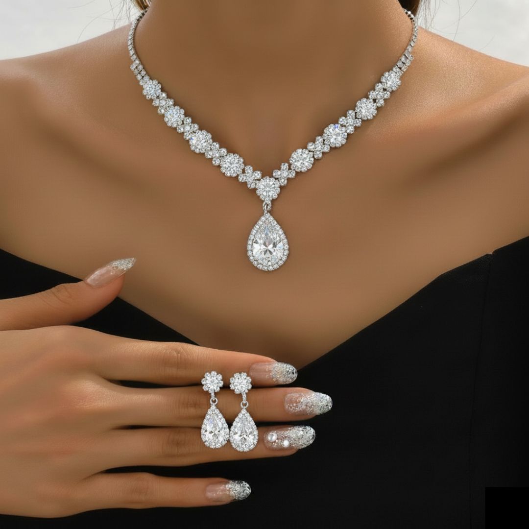 ISOBEL | EMERALD CRYSTAL NECKLACE & EARRING SET