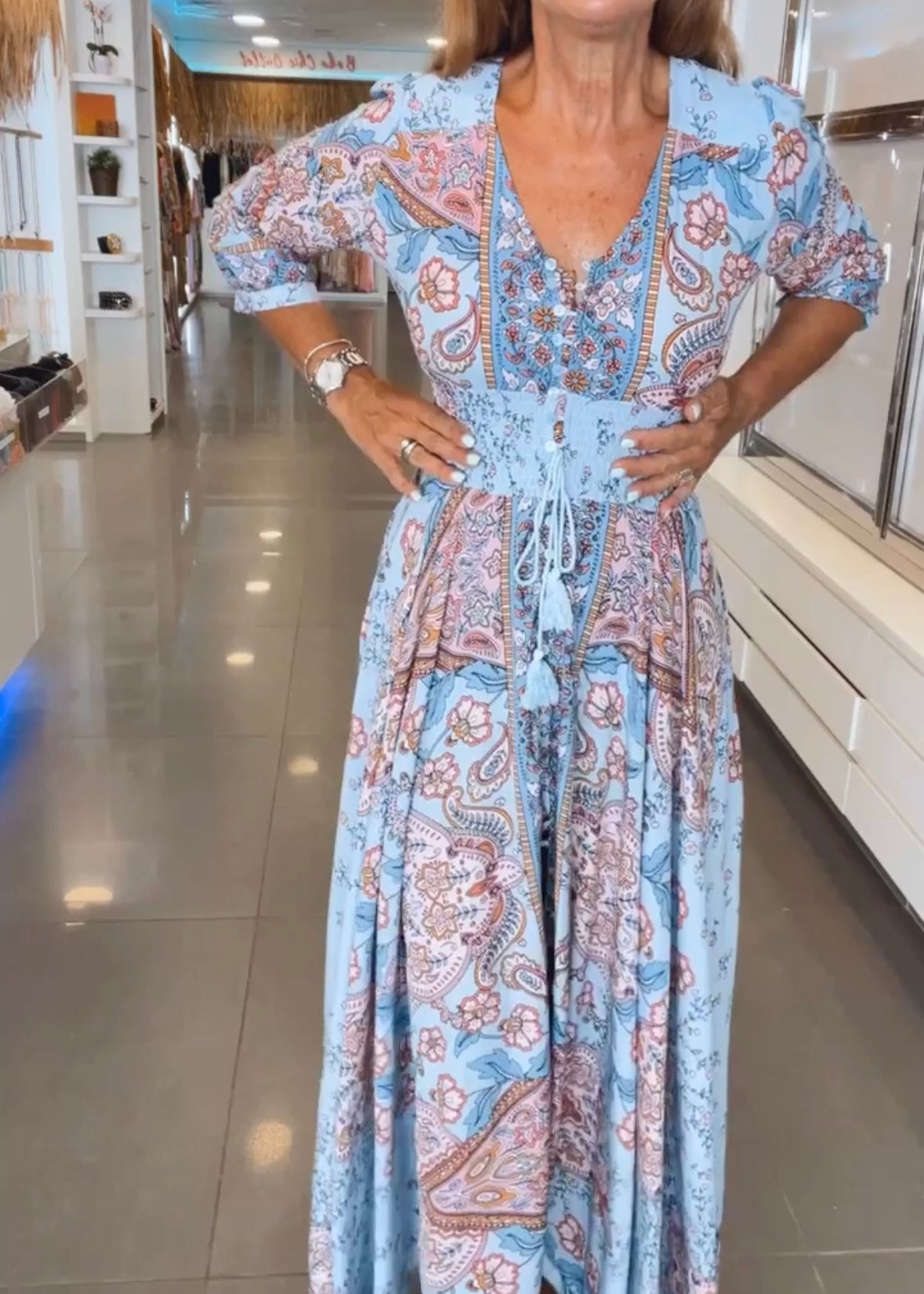 MARGOT | ELEGANT V-NECK SUMMER DRESS