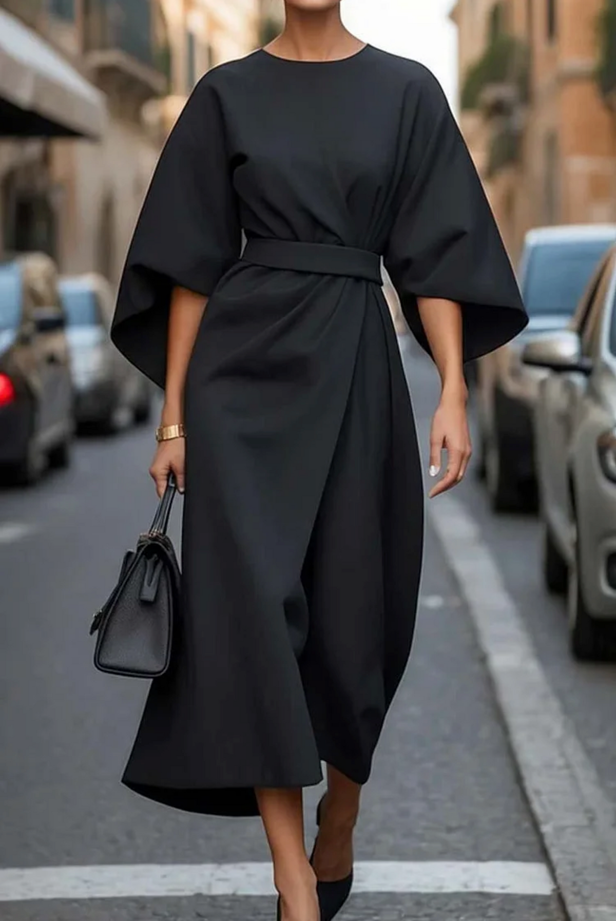 AMY | ELEGANT DRESS WITH SIDE SLITS AND BELT