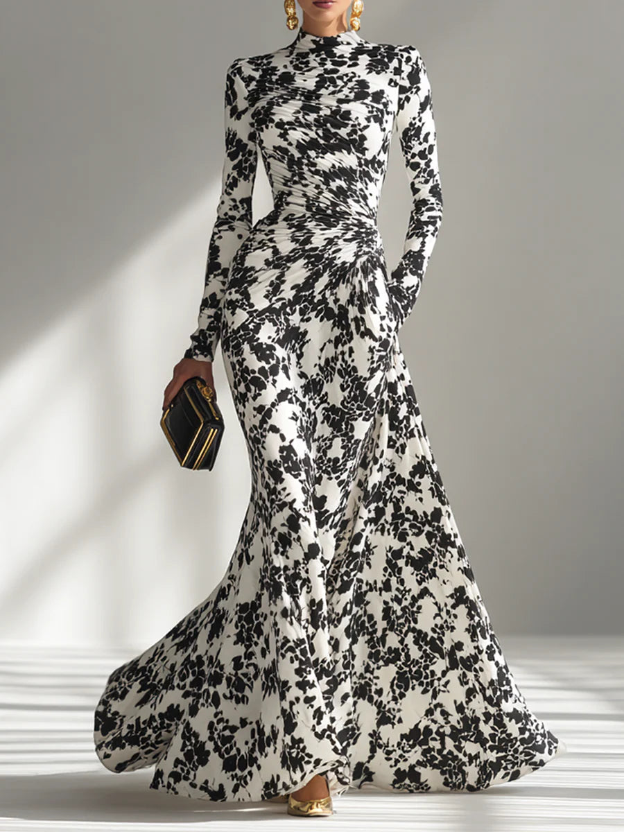 WILLA | PATTERNED STRETCH WRAP DRESS